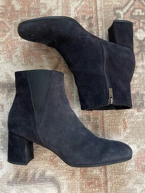 La CANADIENNE Black Suede Ankle Booties with Block Heel